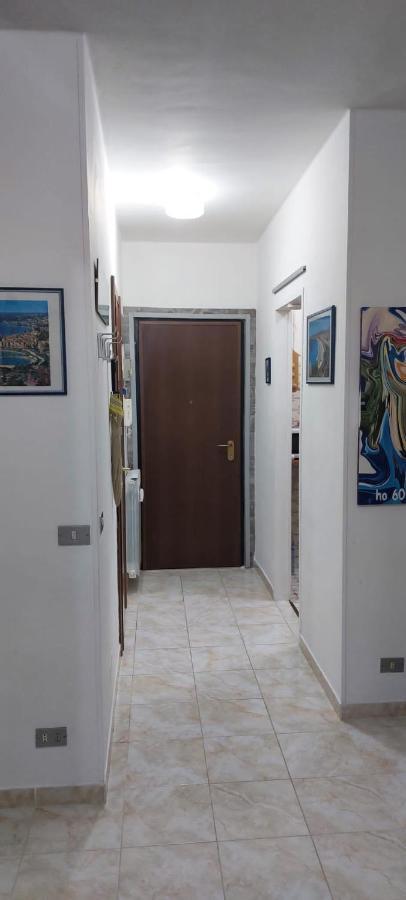 Ampio Monolocale Con Terrazzo - A 2 Passi Dal Mare Apartment Latte Ngoại thất bức ảnh